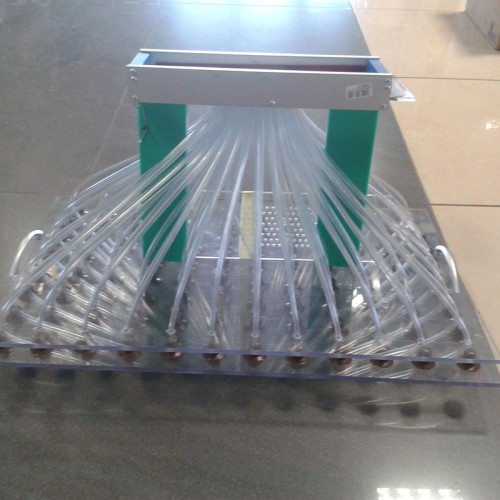 Siewnik do wysiewu w multiplaty 160 otworów